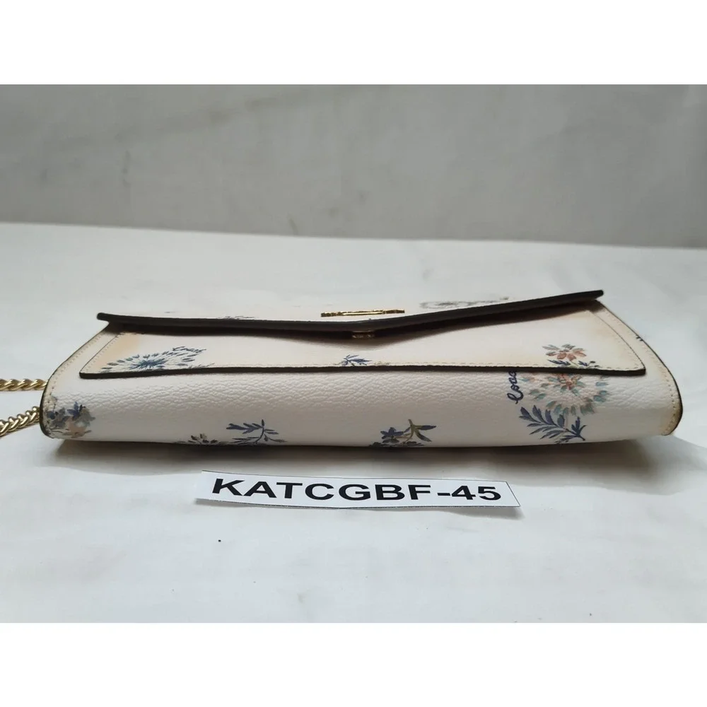 Coach White Leather Floral Flap Closure Crossbody Credit Card Wallet
